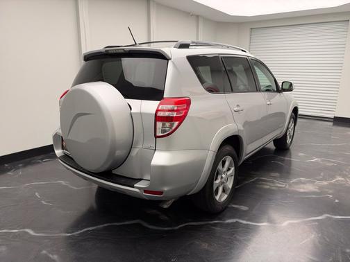 Classic Silver Metallic 2011 Toyota RAV4 Base