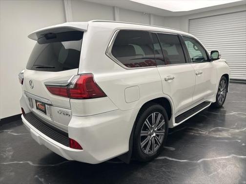2016 Lexus LX 570 Base