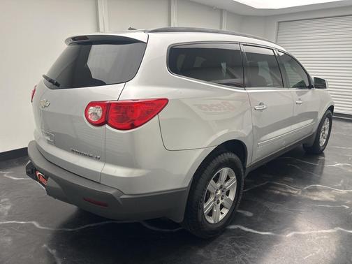 2011 Chevrolet Traverse LT