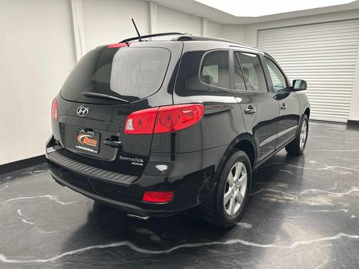 Ebony Black 2009 Hyundai SANTA FE SE