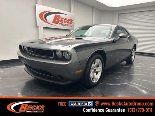 2012 Dodge Challenger SXT