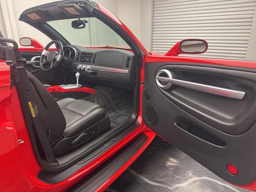 2004 Chevrolet SSR Base