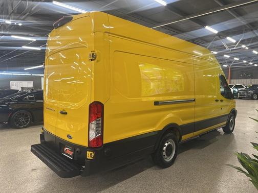 2019 Ford Transit-250 Base