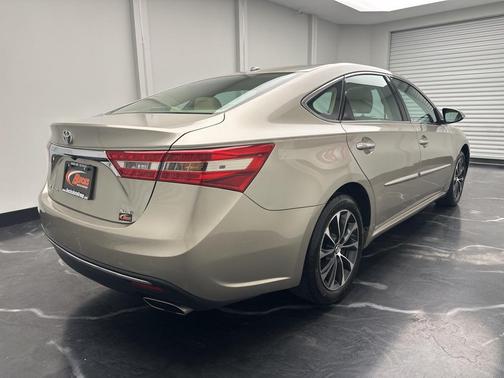 2016 Toyota Avalon XLE Premium