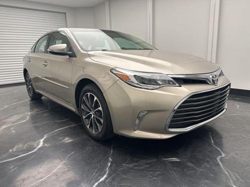 2016 Toyota Avalon XLE Premium