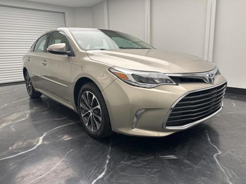 2016 Toyota Avalon XLE Premium