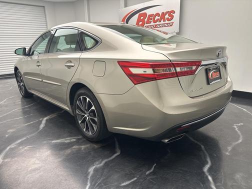2016 Toyota Avalon XLE Premium