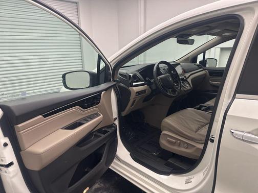 2018 Honda Odyssey Elite