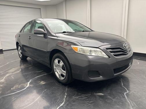 Magnetic Gray Metallic 2011 Toyota Camry LE