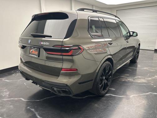 Green Metallic 2025 BMW X7 M60i