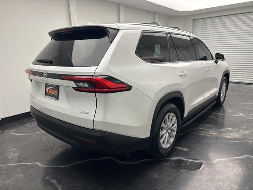 2024 Toyota Grand Highlander Hybrid XLE