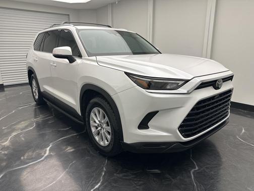 2024 Toyota Grand Highlander Hybrid XLE