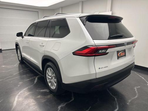 2024 Toyota Grand Highlander Hybrid XLE