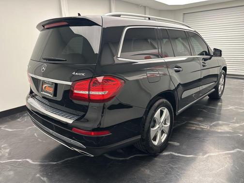 2017 Mercedes-Benz GLS 450 4MATIC