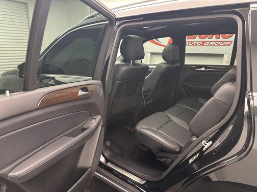 2017 Mercedes-Benz GLS 450 4MATIC