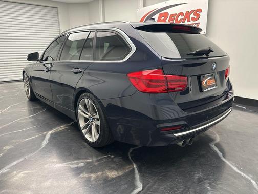 Imperial Blue Metallic 2017 BMW 330 xDrive