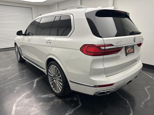 2020 BMW X7 xDrive40i