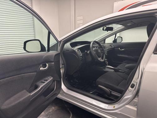Alabaster Silver Metallic 2013 Honda Civic LX