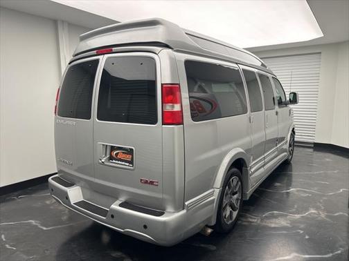 2017 GMC Savana 2500 Work Van