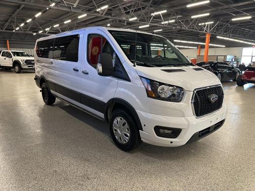 2024 Ford Transit-350 XLT