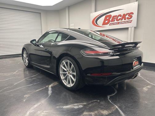 2019 Porsche 718 Cayman Base