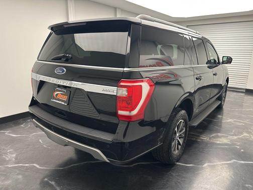 Black Metallic 2019 Ford Expedition Max XLT