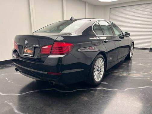 Black Sapphire Metallic 2013 BMW 535 xDrive