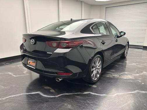 Jet Black Mica 2020 Mazda Mazda3 Preferred