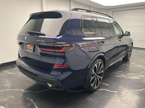 2024 BMW X7 xDrive40i