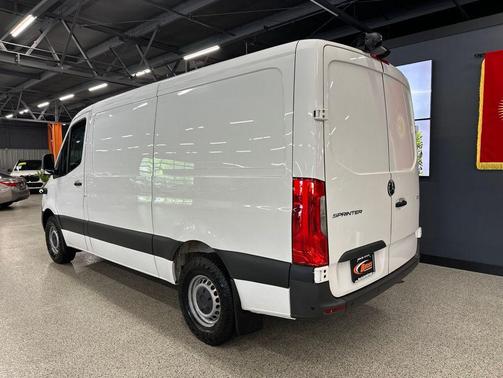 White 2022 Mercedes-Benz Sprinter 1500 Standard Roof I4