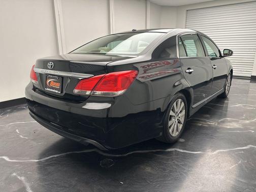 2011 Toyota Avalon Limited