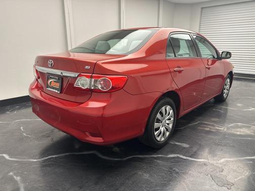 2013 Toyota Corolla LE