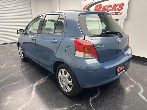 2011 Toyota Yaris Base