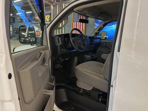 2018 Chevrolet Express 2500 Work Van