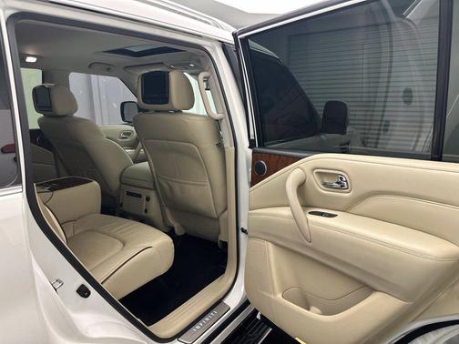 Moonstone White 2019 INFINITI QX80 Luxe