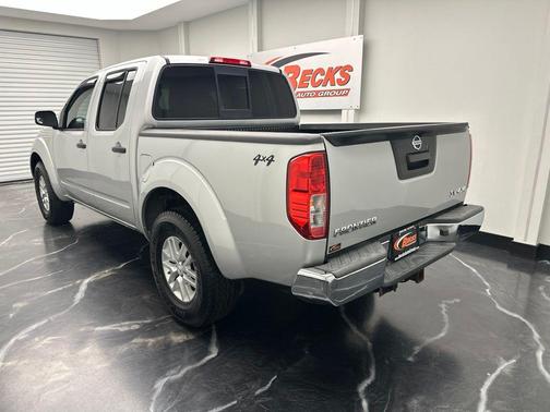 Brilliant Silver Metallic 2019 Nissan Frontier SV