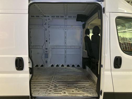 Bright White Clearcoat 2021 RAM ProMaster 2500 High Roof