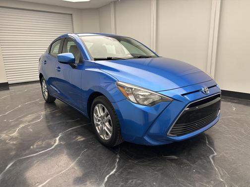 2017 Toyota Yaris iA Base