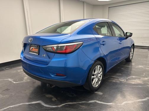 2017 Toyota Yaris iA Base