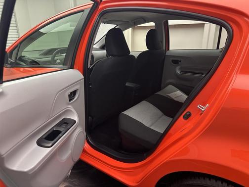 2012 Toyota Prius c Four