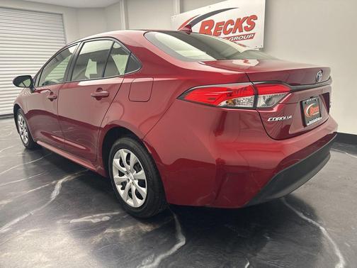 2023 Toyota Corolla Hybrid LE