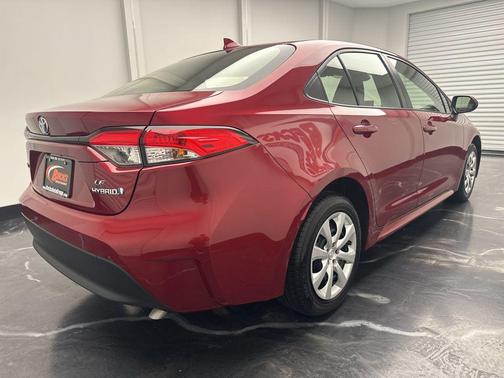 2023 Toyota Corolla Hybrid LE