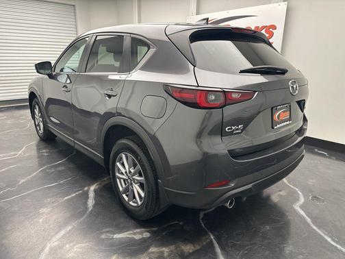 2022 Mazda CX-5 2.5 S Preferred Package