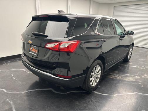 Mosaic Black Metallic 2021 Chevrolet Equinox 1LT
