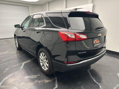 Mosaic Black Metallic 2021 Chevrolet Equinox 1LT
