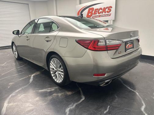 2016 Lexus ES 350 Base