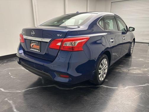 Deep Blue Pearl 2016 Nissan Sentra SV