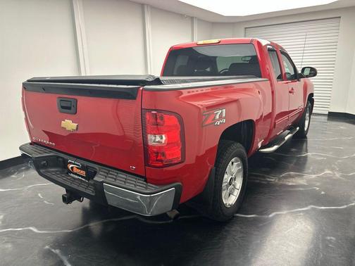 Victory Red 2013 Chevrolet Silverado 1500 LT