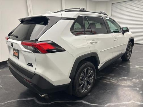 2024 Toyota RAV4 Hybrid XLE Premium