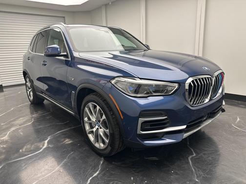 2022 BMW X5 PHEV xDrive45e